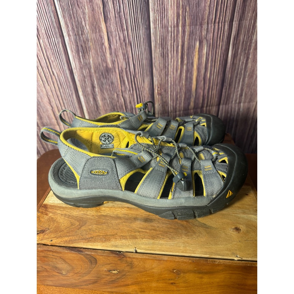 KEEN Newport H2 Sandals Mens 11 Gray Yellow Waterproof Hiking Sport Shoe - Picture 4 of 7